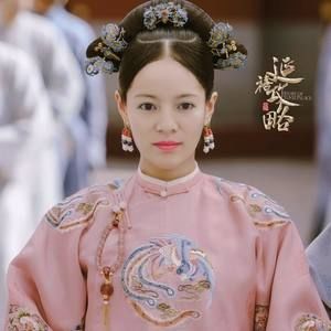 Meet your Posher, Tường